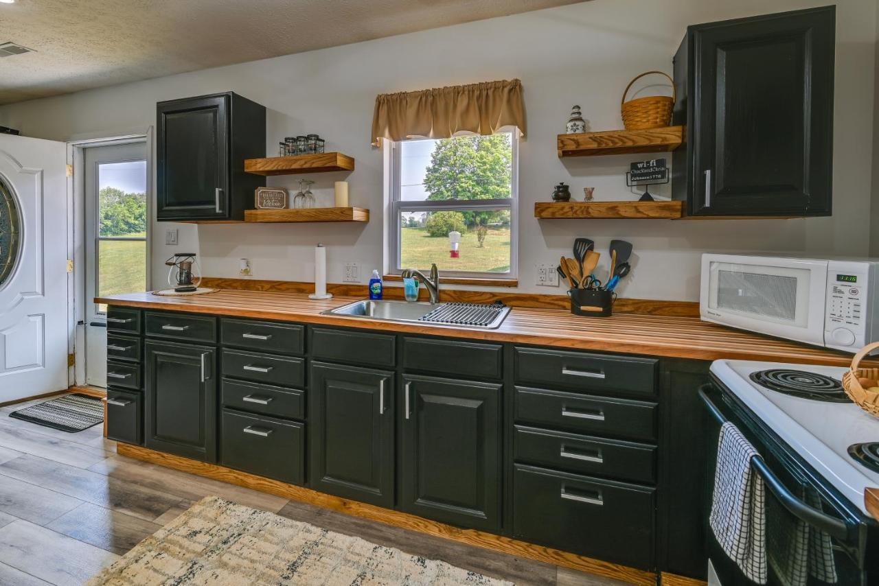 Charming Smiths Grove Home Near Cave Tours! Екстер'єр фото
